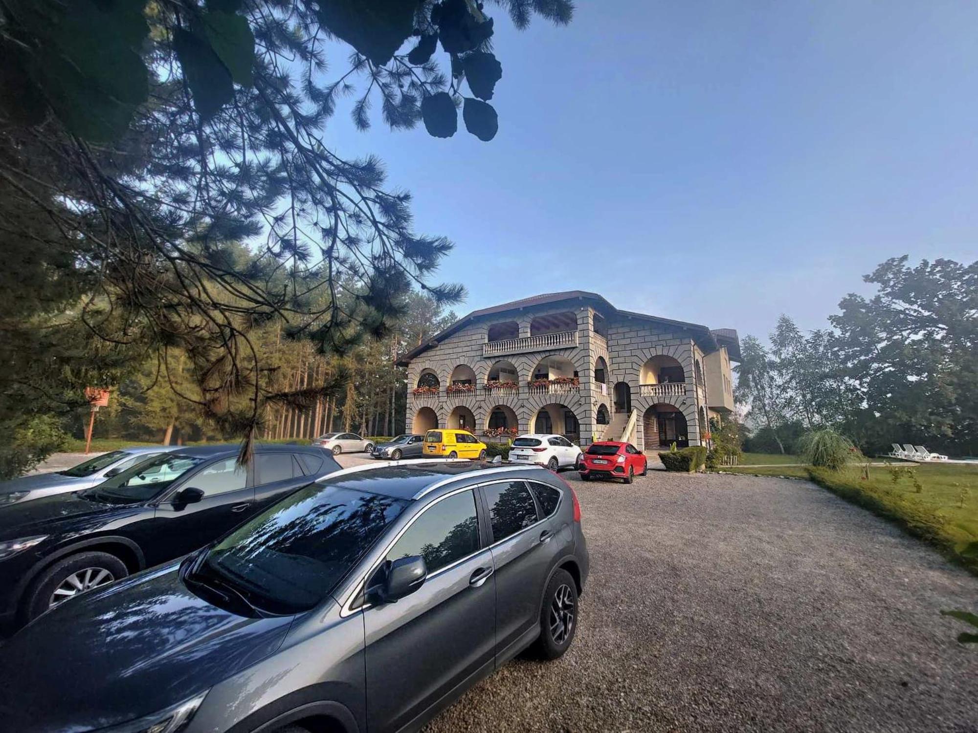 Vacation Home Keskic Velika Gata Екстер'єр фото