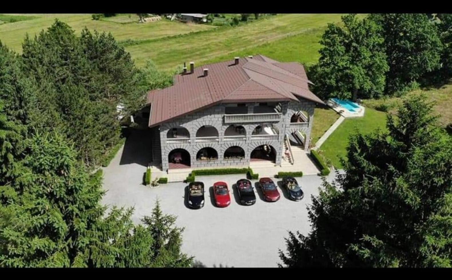 Vacation Home Keskic Velika Gata Екстер'єр фото