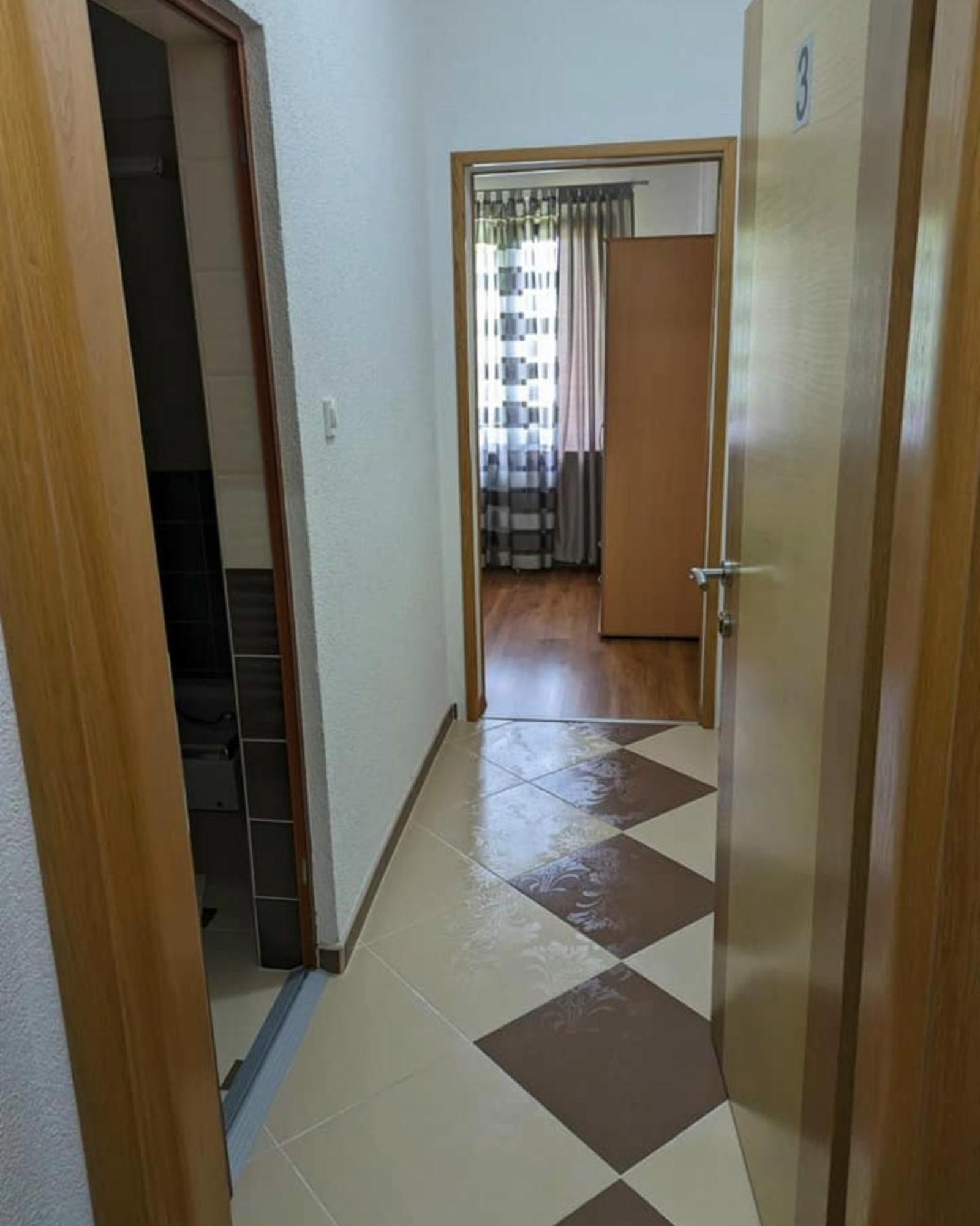 Vacation Home Keskic Velika Gata Екстер'єр фото