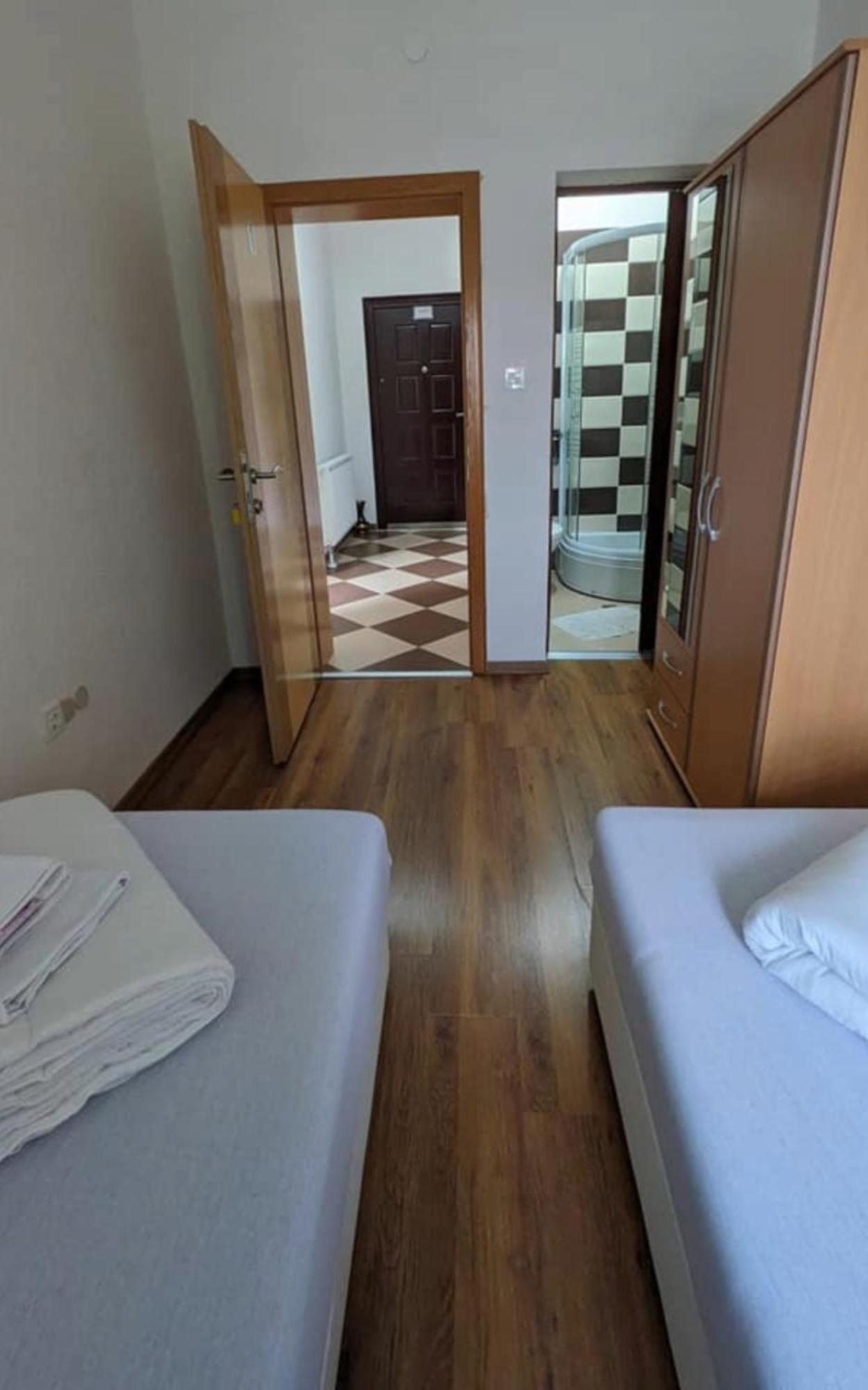 Vacation Home Keskic Velika Gata Екстер'єр фото
