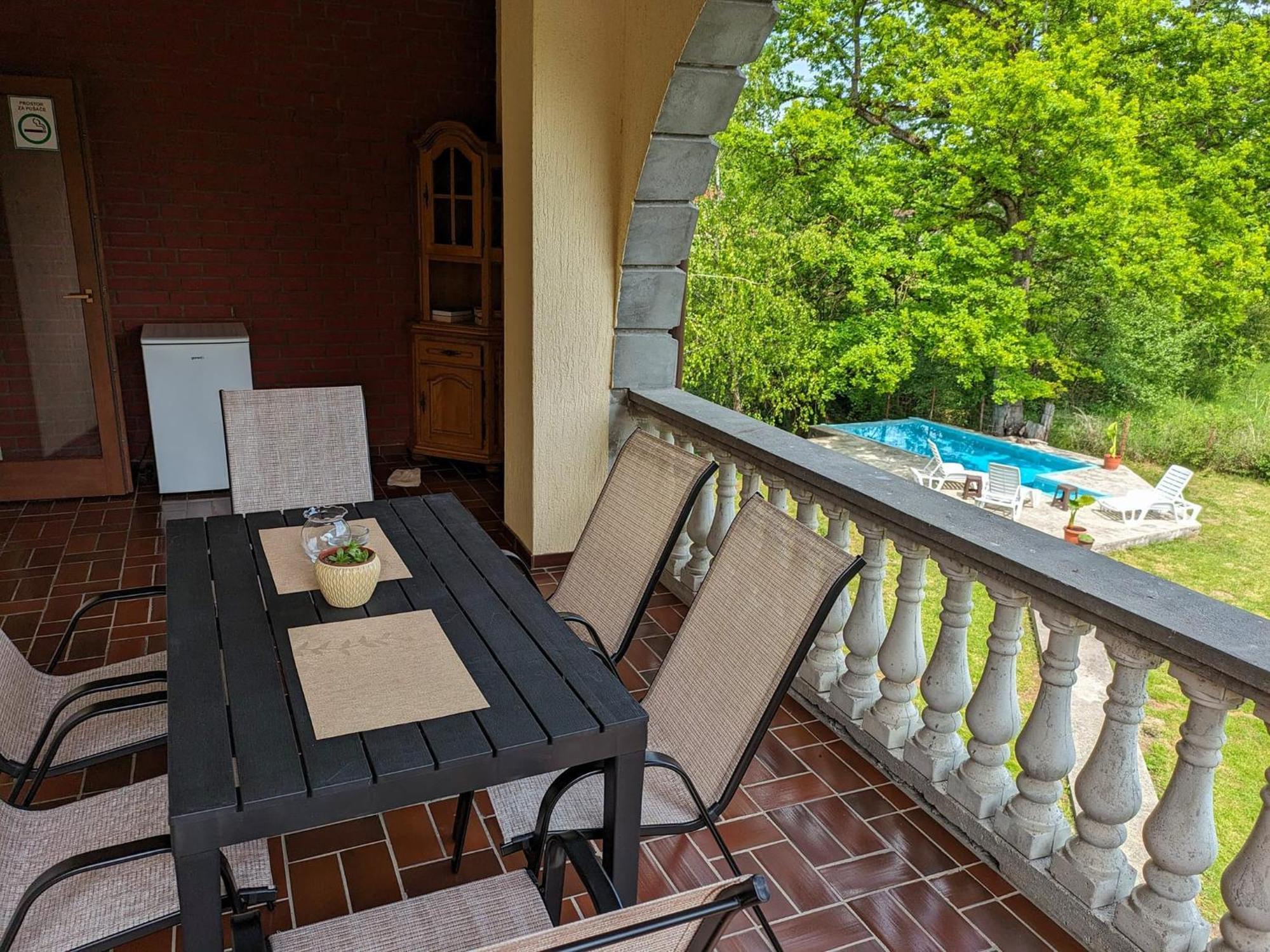 Vacation Home Keskic Velika Gata Екстер'єр фото